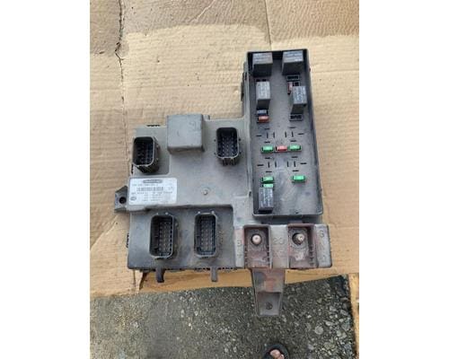 2014 FREIGHTLINER CASCADIA SAM CHASSIS MODULE - HD Truck Repair and Parts